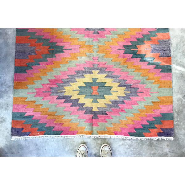 VINTAGE KILIM RUG "KYLIE"