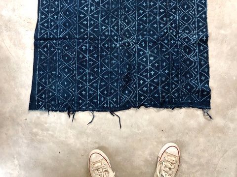ANTIQUE MALIAN INDIGO MUD CLOTH