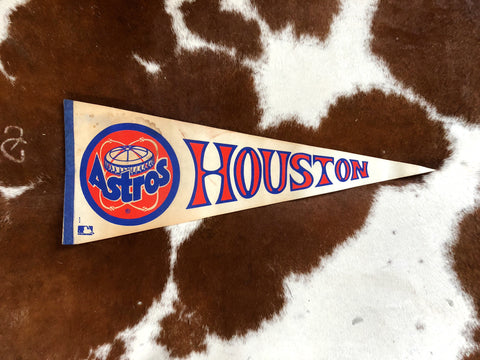 VINTAGE ASTROS PENNANT (white background)