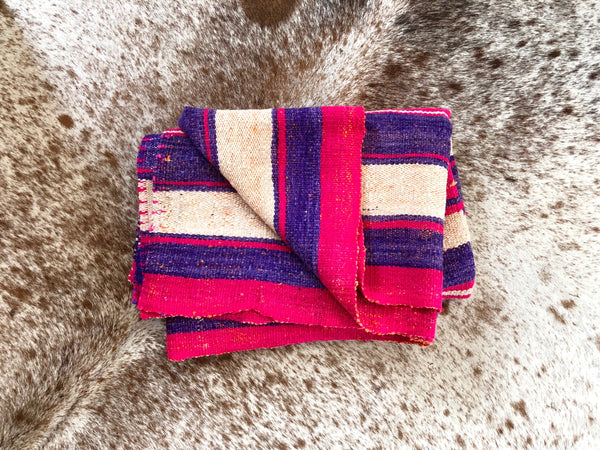 VINTAGE PERUVIAN FRAZADA BLANKET