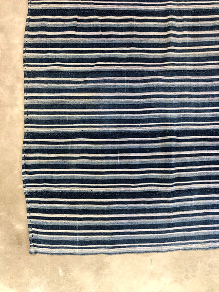 SINGLE STRIPED VINTAGE INDIGO MUD CLOTH