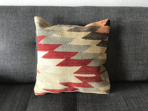 KILIM PILLOW "MADDY"