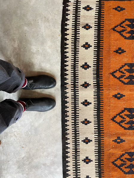 VINTAGE KILIM RUG "BANJO"