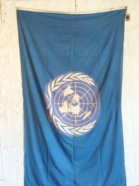 VINTAGE UNITED NATIONS FLAG