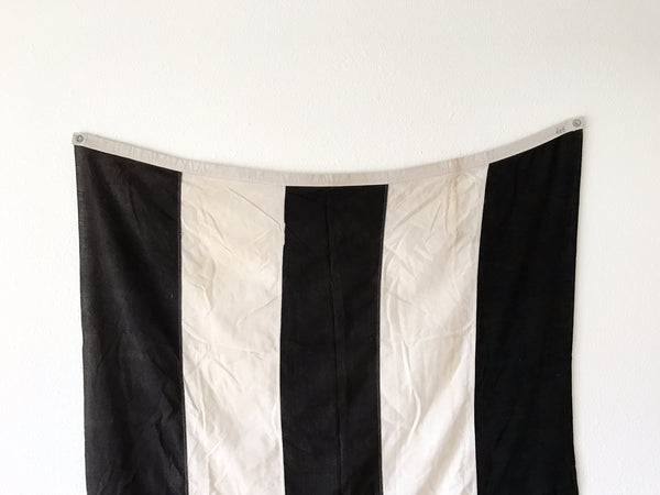 VINTAGE BLACK AND WHITE STRIPED FLAG