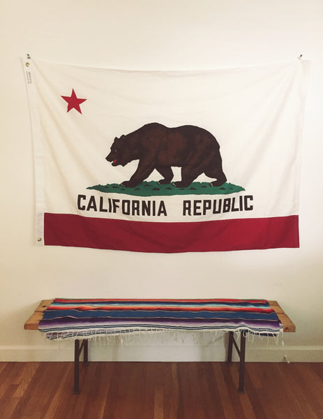 VINTAGE CALIFORNIA STATE FLAG