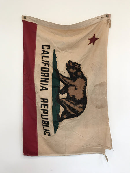 VINTAGE CALIFORNIA FLAG