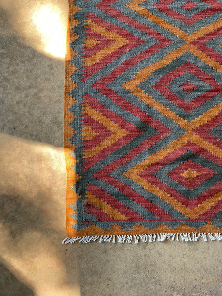 VINTAGE KILIM RUG "RONNIE"