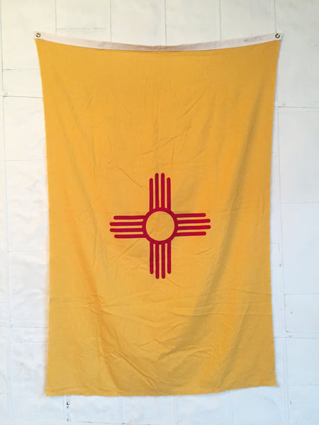 VINTAGE NEW MEXICO STATE FLAG