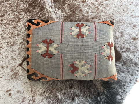 KILIM PILLOW "MARY"