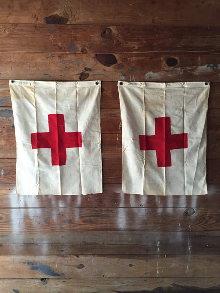 VINTAGE MEDIC FLAG #1