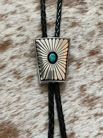 VINTAGE STERLING SILVER AND TURQUOISE BOLO