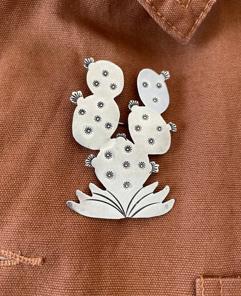 VINTAGE PRICKLY PEAR BROOCH