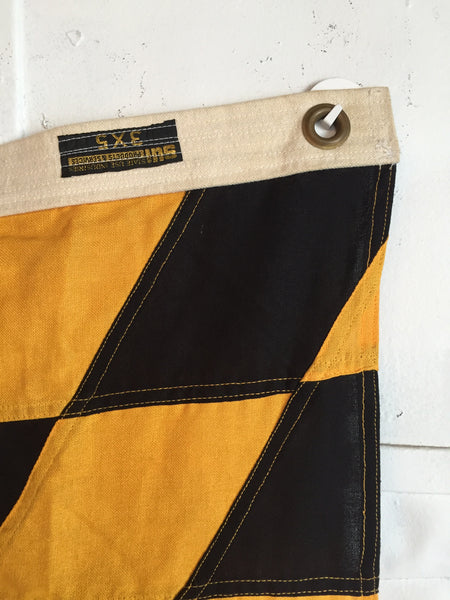 VINTAGE MARYLAND STATE FLAG