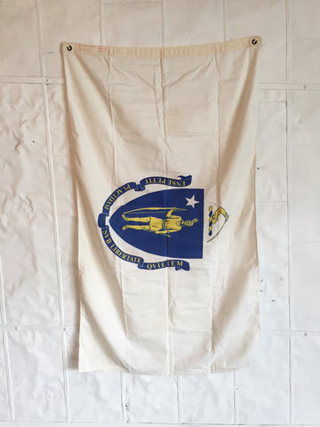 VINTAGE MASSACHUSETTS STATE FLAG