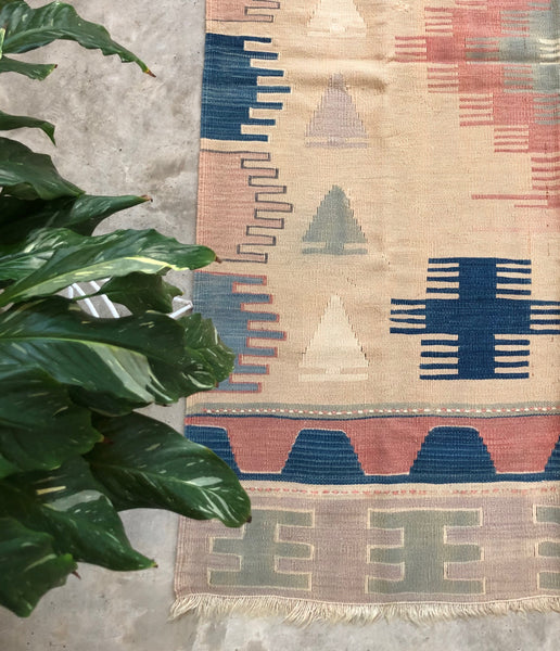VINTAGE KILIM RUG “KRISTEN”