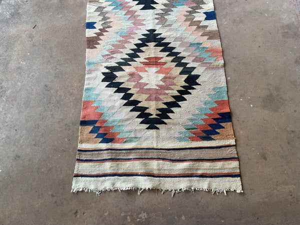 VINTAGE KILIM RUNNER "LINDSAY"