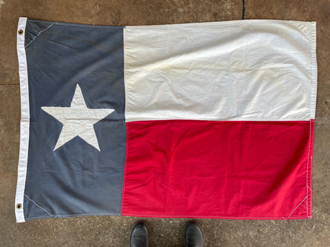 VINTAGE TEXAS FLAG “WINONA”
