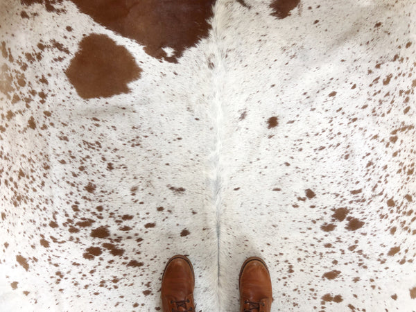 WHITE & BROWN DAPPLE COWHIDE RUG